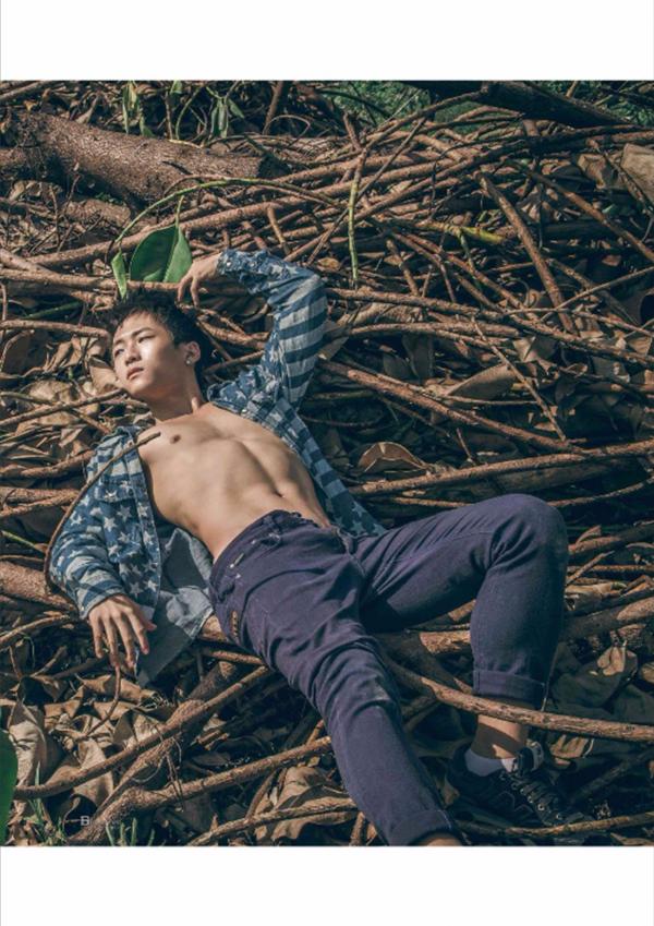 PHOTO-SET-Whoseman-1-吳敵警長來囉~~~我的靴子裡有蛇